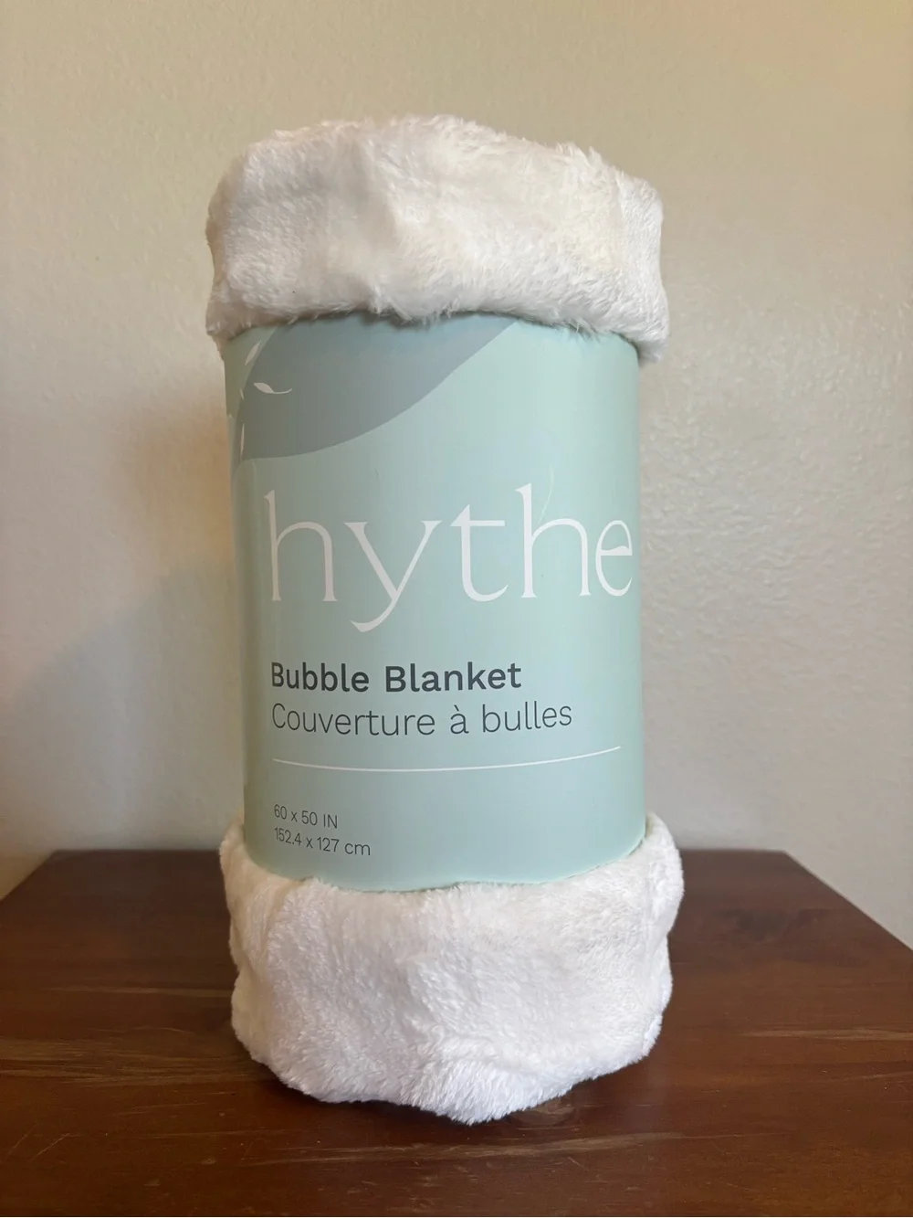 hythe White Bubble Blanket - Plush Throw